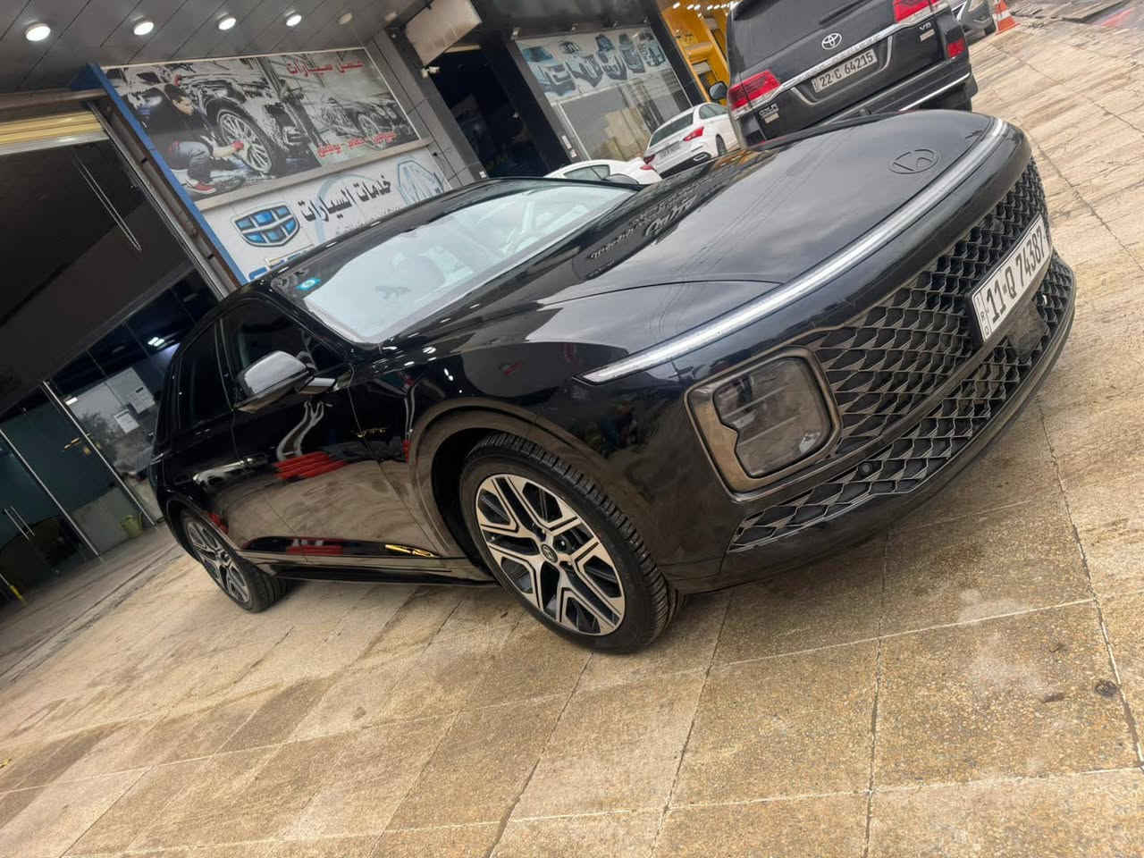 السلام عليكم

ازيرا الشكل الجديد

هايبرد بنزين بغداد حره

سياره فول مواصفات عدا السلايت

جاهزه من كل شي

بيع او مراوس
عنواني نجف ***********

راسلني اوديلك سونار ها
