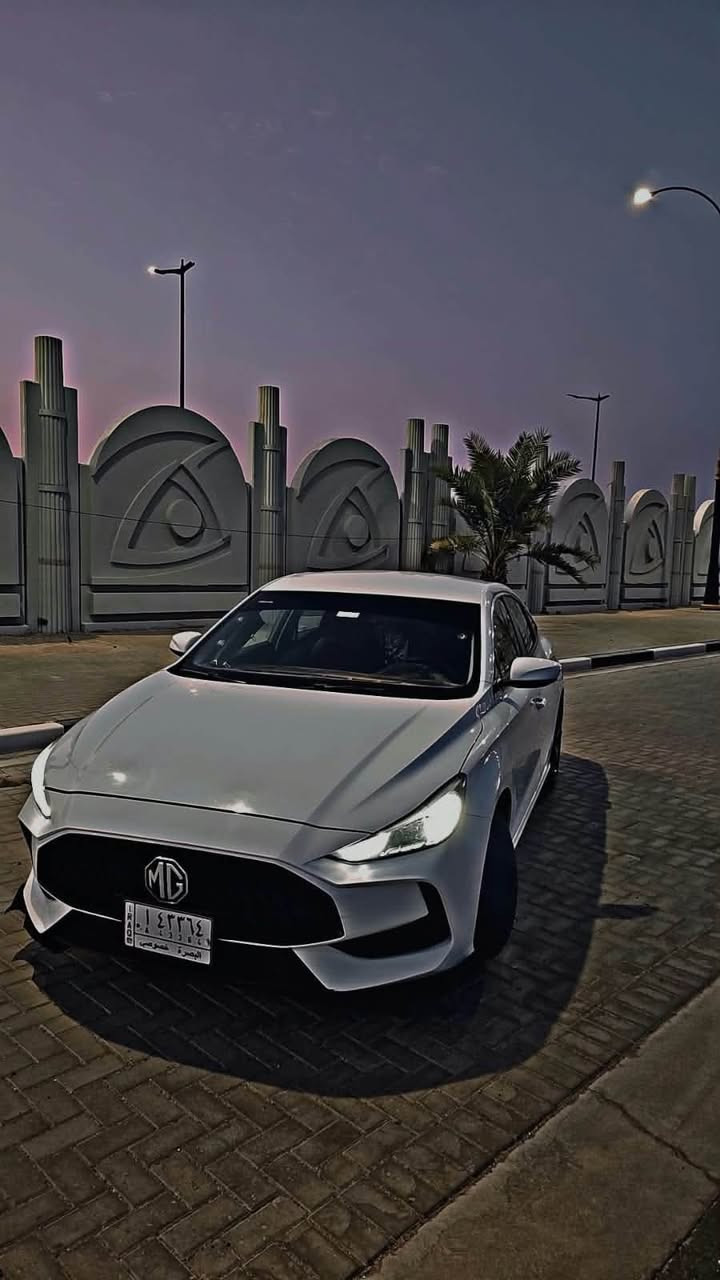 🚘 للبيع MG GT موديل 2022 🚘
سيارة MG GT موديل 2022 بحالة ممتازة جداً، نظيفة ، وسعر مناسب علماً ان السيارة داخل ضمان الوكالة وكل تبديل الدهن في الوكالة. السيارة بأسمي تحويل ثاني يوم 

✨ المواصفات والمميزات:

* موديل: 2022
* اللون: أبيض ثلجي
* الشكل شبابي رياضي 
* محرك 1.5 المرغوب 
* ماشية 100 km 
* تصليح ربع الجاملغ الخلفي مع تبديل باب خلفي

💰 السعر: 95 $ 
📍 الموقع: البصرة / مدينة الامل السكنية

📞 للاستفسار والتواصل:  ***********
