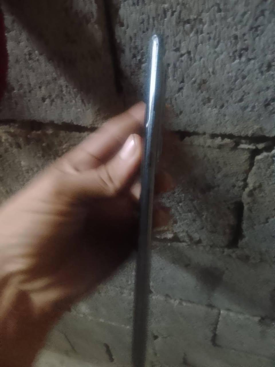 موبايل للبيع ذاكره 256 رام 8 + 8 ***********
