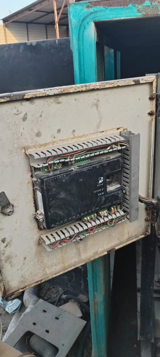 بيع مستعجل لظرف خاص وبسعر 55 وبيها مجال
مولد بيركنز 100KV 
اربعه بستم 
مولده مجفته حديثاً 
ومسويلها صيانه عامه حتى ضفيره مشتغلها جديد 
المولد ابيع ضمان تشغيل وتحميل 

للاستفسار الاتصال على ***********
