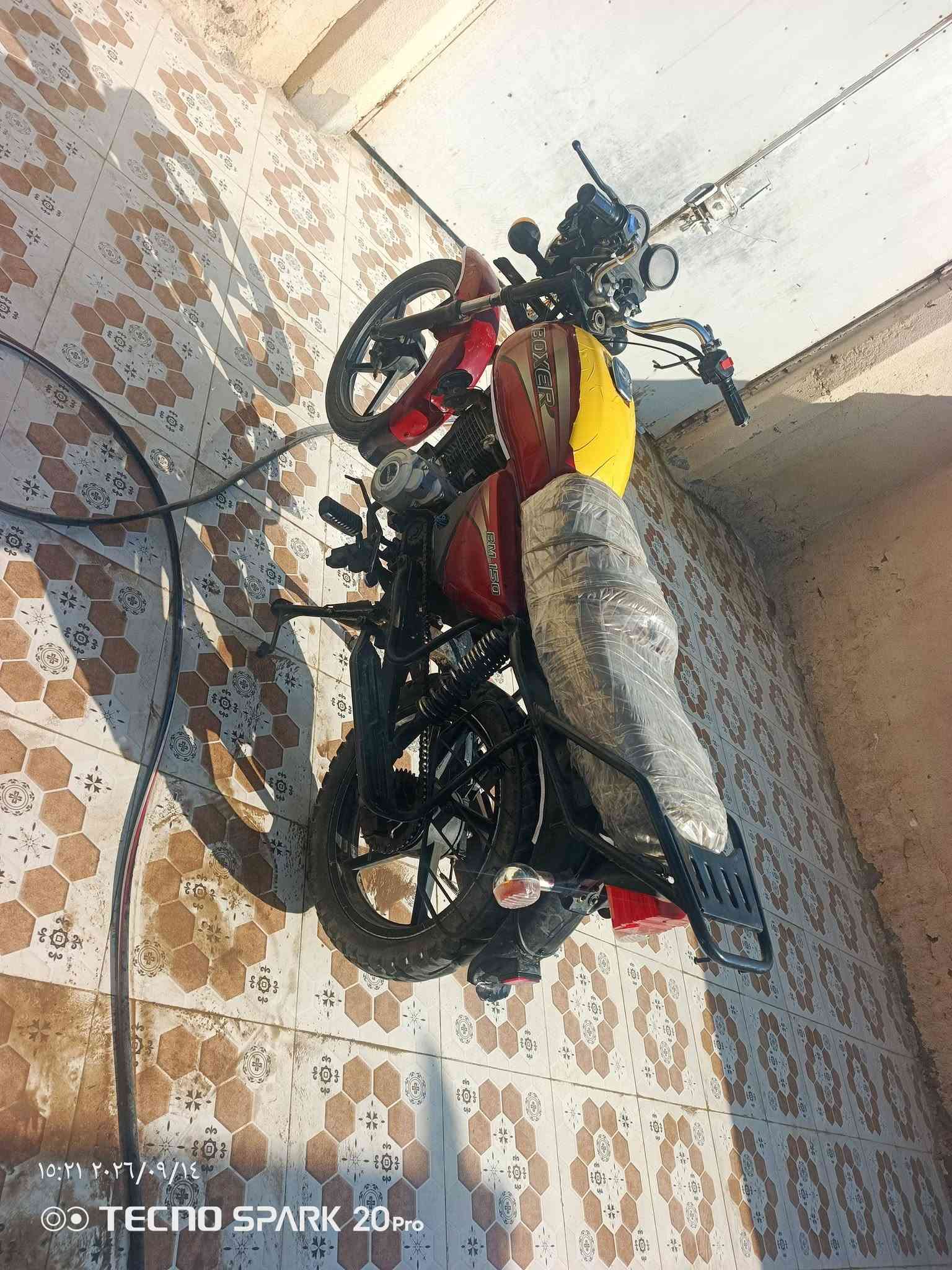 السلام عليكم دراجة بوكسركلاسك للبيع موديل 20اوراق اصولي كهربائية شغاله محرك ناعم سعره ب550وبيها مجال حك جيه مكان  بابل شوملي 
***********

نص مكتوب في الصور:
- 10:27 ٢٠٢٣/١١/١٣
- TECNO SPARK 20 Pro
- 10:17
- ٢٠٢٤/٠٢/٢٦ ١٨:٣٦
- ١٥:٢١ ٢٠٢٦/٠٩/١٤
- TECNO SPARK 20Pro
- ١٥:٢١ ٢٠٢٦/٠٩/١٤TECNO SPARK 20c