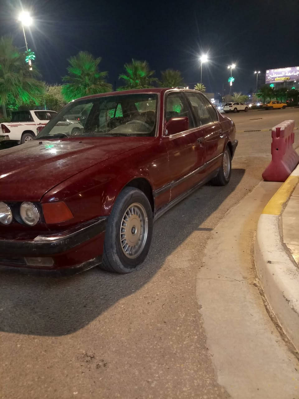 بيع مستعجل بي ام
بي ام دبليو 

موديل 93 

مكينه 735

6 سلندر

سياره جاهزه ونضيفه

كير جديد توني شاده 

تبريد نقص كمبريسر فقط 

تايرات جدد 

صدر امامي نص عمر 

صدر خلفي جديد 

سياره جاهزه ونضيفه 

داخله تعمير

للبيع او مراوس السعر 40 وقابل للتفاوض المكان كربلاء المقدسة 

للاستفسار الاتصال على الرقم *********** موجود واتساب
