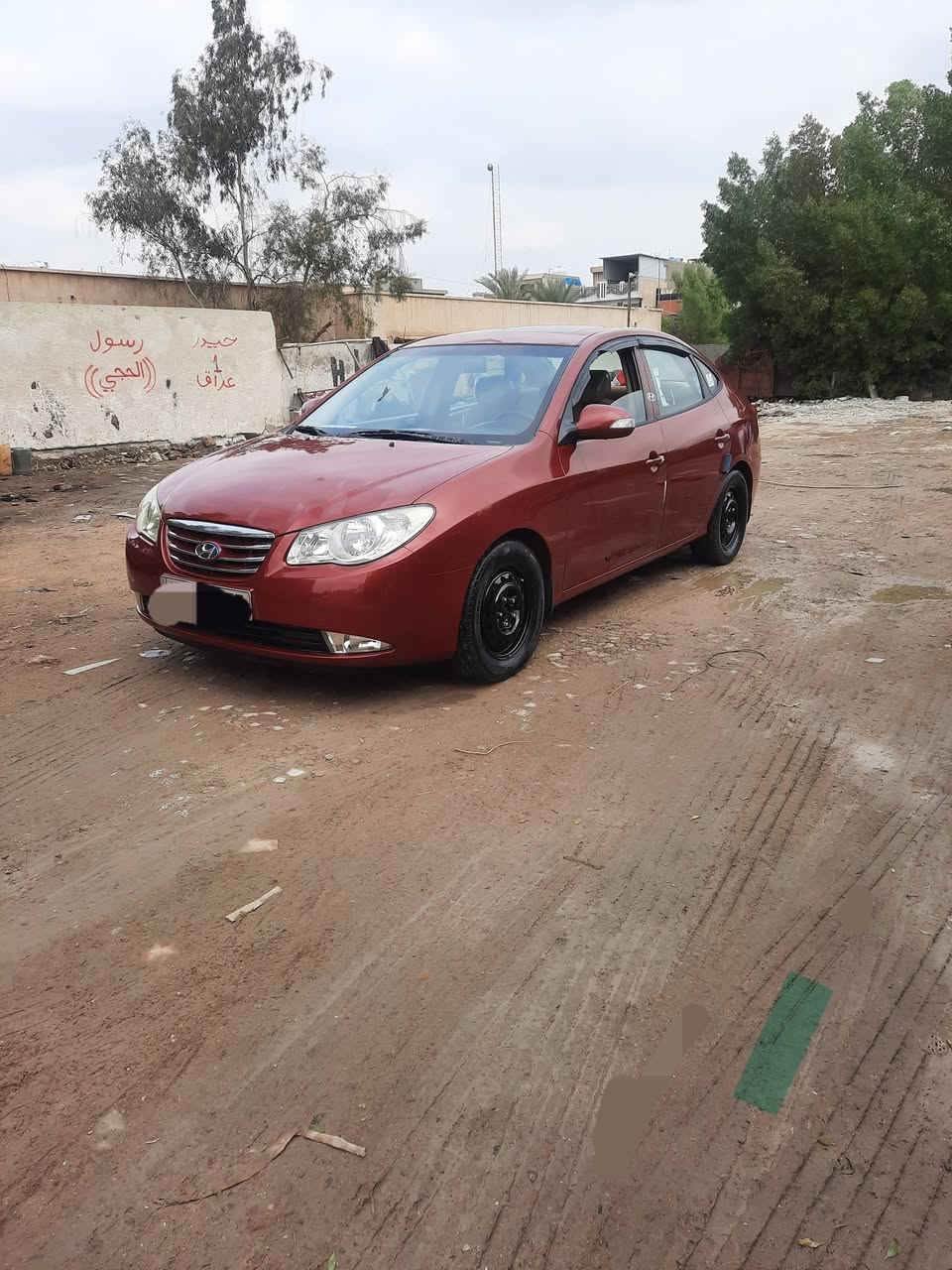 السلام عليكم النترا وارد خليجي  موديل ٢٠٠٨ كير ومحرك كفاله تبريد شغال دوشمه جديدة محرك ٢٠٠٠ سيارة كفاله عامة من الحدث وضربه وتبديل بيها صبغ حزام لجماليه اثر جراد سيارة نصبتها حلوه مشاءالله صفاحها موس. ماشيه 165 الف تخم تاير جديد قبل شهر شاده سعر 94 وبيها مجال ولي كول هواي صحيح اكو حتا 80  بس تعبانه  كلمن وسعره نضيف غالي سيارة كامله مكمله سيارة بسمي  مكاني بغداد رقم الهاتف ***********

