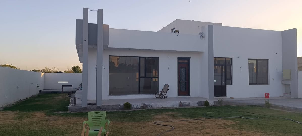دار بمساحة 700 شغل وبناء درجة اولى تجي تشوف وبعدها حكم
يرهم مراوس بيت او قطعه داخل المجمع فقط
الواجهه 20 ونزال 35 طابو زراعي سند 25 قرار قاضي على طابو المحموديه باقي تفاصيل بالفديو

العنوان الدورة هوررجب مجمع منتجع امواج البحر الشارع الثالث خدمات كامله شارع عرضه 8 متر

السعر ب285 وقابل للتفاوض

                                                    واتساب فقط 

***********

***********
