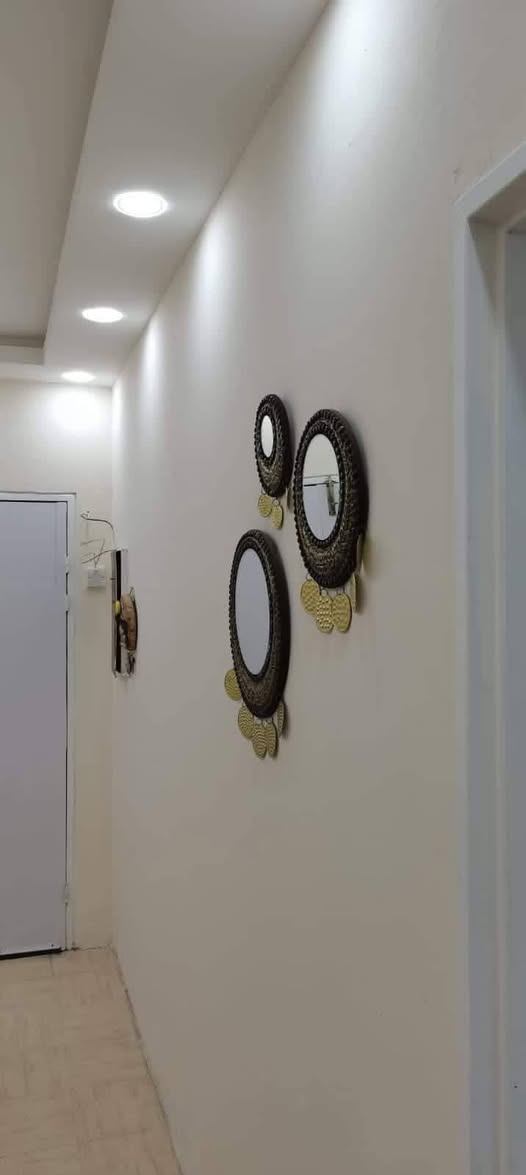 كادر 🏠صباغ معالجة رطوبه وكافة انواع صبغ *********** تواصل 📱بٱدارة  علي صباغ
