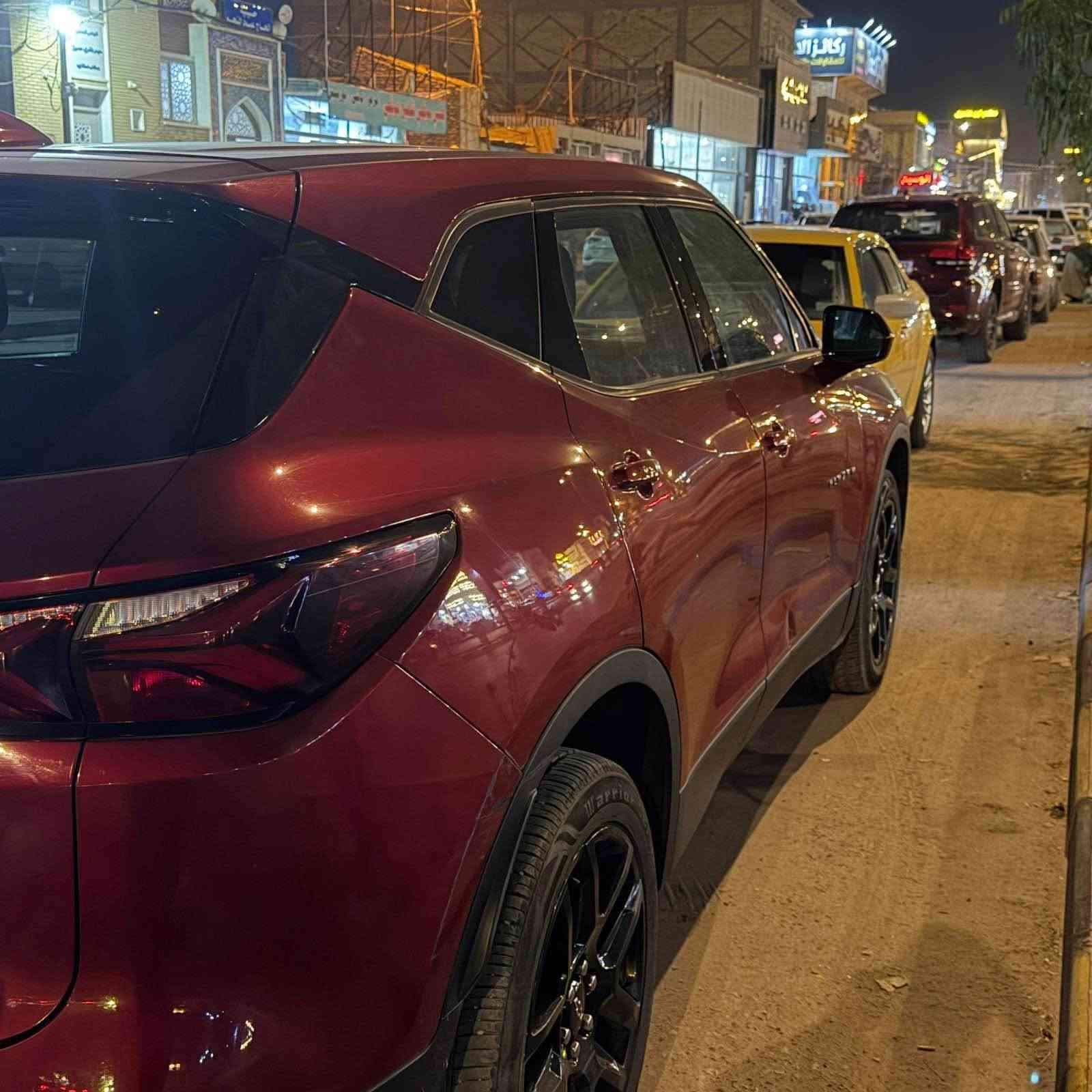 بليزر2022
رقم اربيل الجديد
محرك 2000 تيربو
تحكم ستيرن
فور ويل
5 وضعيات قياده
فول رادار
شاشه كاربلي
تبريد قطعتين
قياده ذاتيه
وهواي مواصفات بيها المعروفه
ماشيه 70 الف كيلو فقط( كيلو وليس ميل)
تبريد محرك كير كله وكاله
حادثها قطعه وحده بس 
السعر 150 وبيها مجال
لاتصال *********** النجف, العراق
