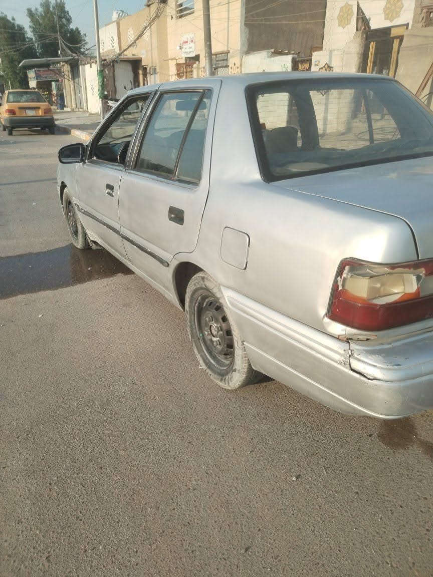 من رخصه الادمن المحترم
اكسنت قديم موديل ١٩٩٣ سياره كاعده مابيهه نقص كير ومكينه مال كورله VV. T الحديث مال حاويه لاتبخير ولا تنقيص تخم تاير سلف باتري دينمو كله جديد سيارة جاهزه سنويتهه لغايه ٢٠٢٧
بسمنه رقم انكليزي شرط التحويل ثاني يوم السعر ٢٥ وبيهه مجال المكان الحريه
***********
