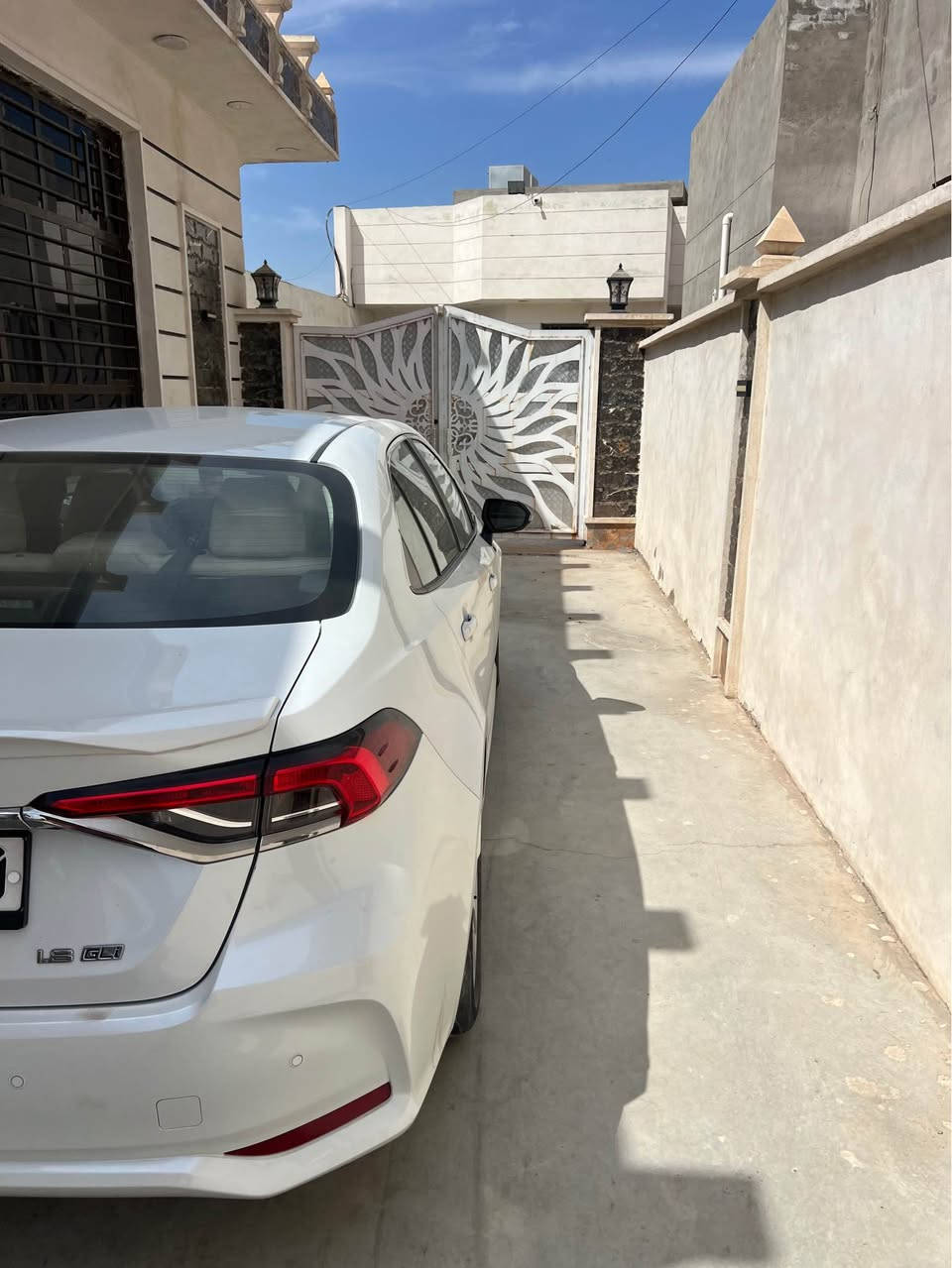 كورلا ٢٠٢٥ كفالة عامة من كلشي فول الفول مواصفات ماشية ١٨ الف وبيه تبديله دهن بالشركة بعد السعر ١٩٦  اتصل فقط *********** بغداد, العراق
