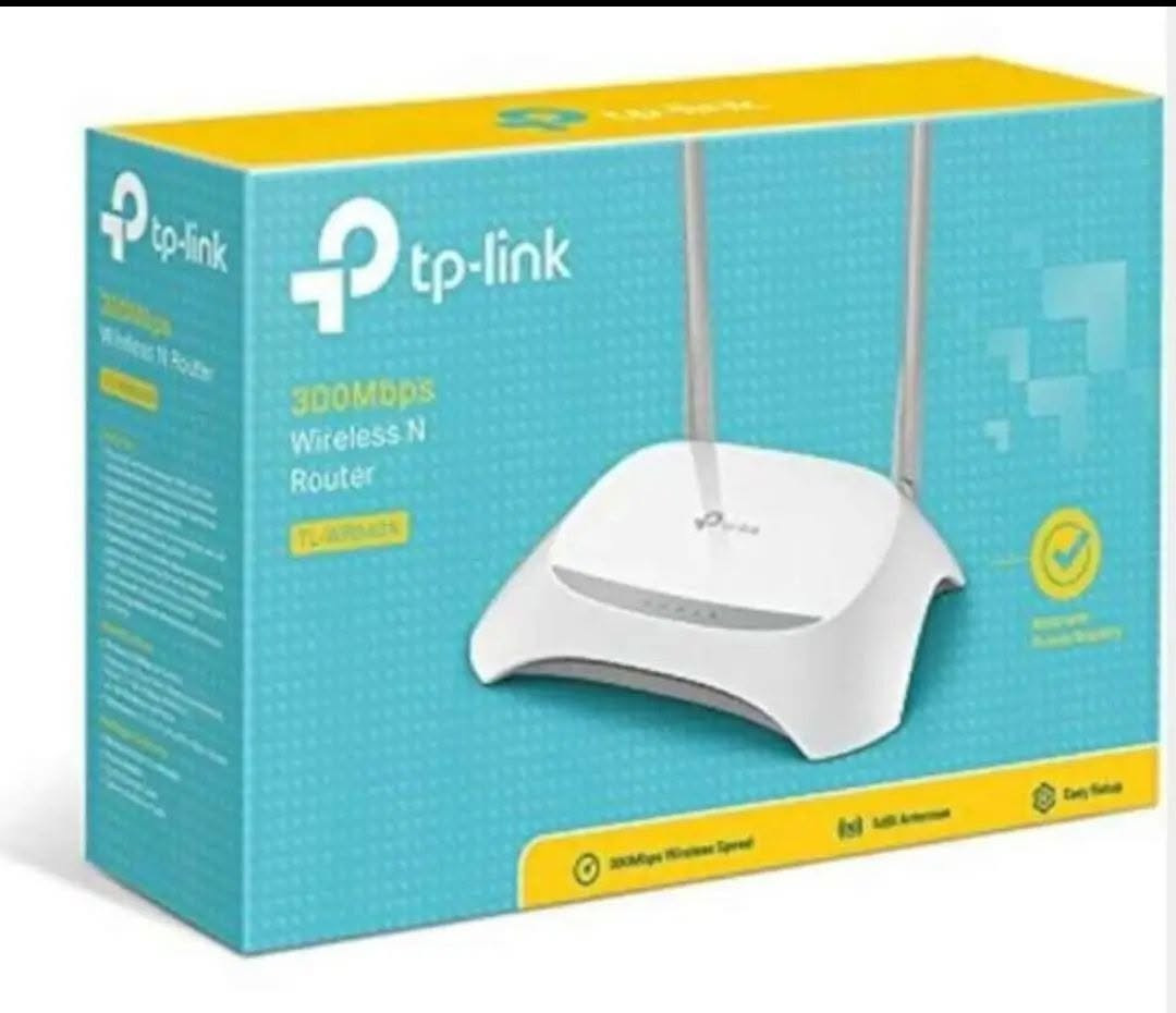 راوترات عدد ٢ للبيع نوع Tp-link جديدات واستخدام قليل جدا ونظيفات والتفاصيل اكثر في الصور وللاستفسار التواصل على الصفحه او على الرقم *********** واتساب
