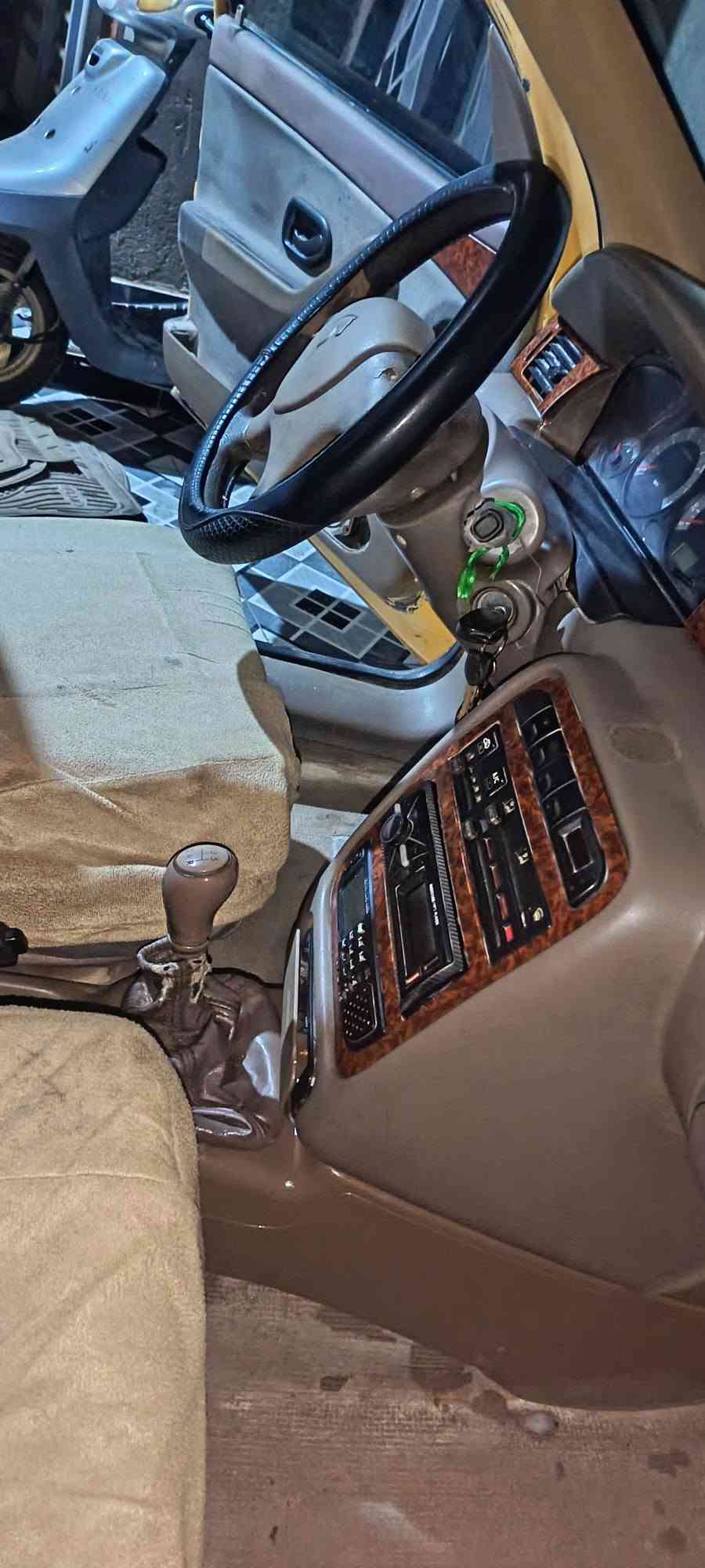 سمند • ٢٠١٠ • لايت زنون