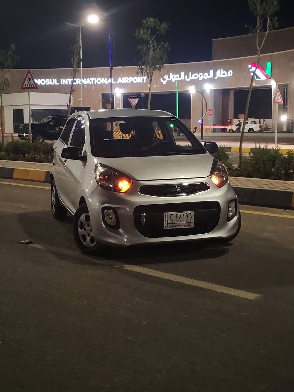 السلام عليكم ...كيا مورننگ 2016 محرك 3 بستن فول مواصفات عدا فتحة ، بأسمي ، چاملغين الاماميات وبوند بخ بدون صبغ بدون حادث بدون أيرباگ ، مكان السيارة موصل أيسر
السعر 83  ،،  للتواصل ***********
السلام عليكم ...كيا مورننگ 2016 محرك 3 بستن فول مواصفات عدا فتحة ، بأسمي ، چاملغين الاماميات وبوند بخ بدون صبغ بدون حادث بدون أيرباگ ، مكان السيارة موصل أيسر
