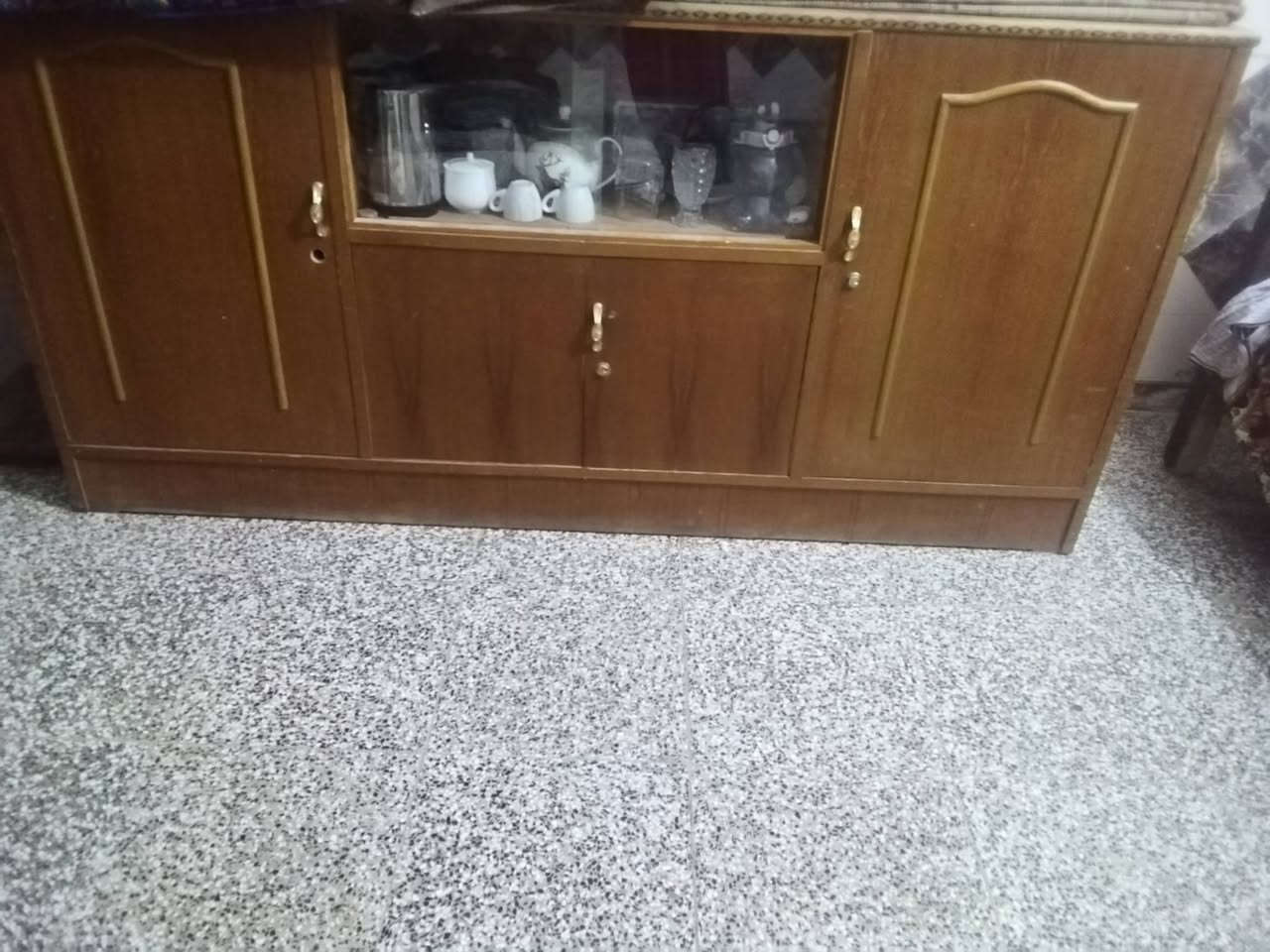 بوفيه تزكام 100 تخم 200 كنتور 55 حله ورديه خارج
