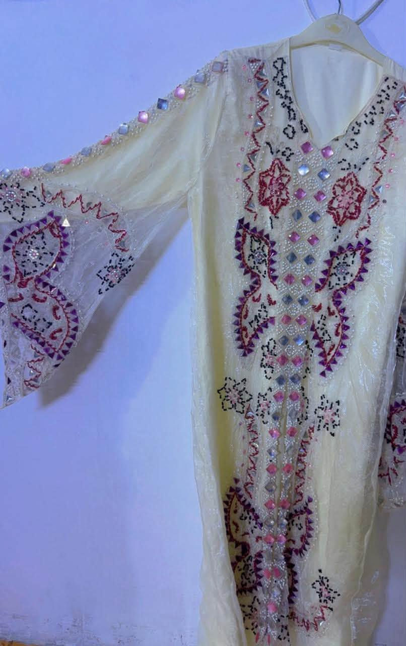 اقفطان خليجي • تطريز يدوي • قياس XL