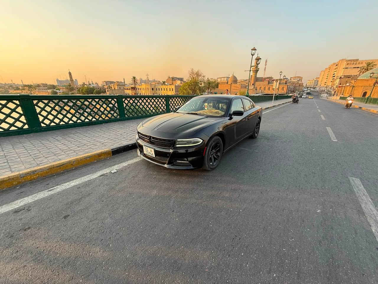 السلام عليكم للبيع جارجر  18 sxt  هذه حادثها وبيهه قطع صبغ ابيع حزام.  عنوان بغداد  ***********  تخم تاير جديد صدر جديد منظومه تبريد جديده كامله كل نقص مابيهه سعر 157 بيهه مجال قليل حك الجيه
