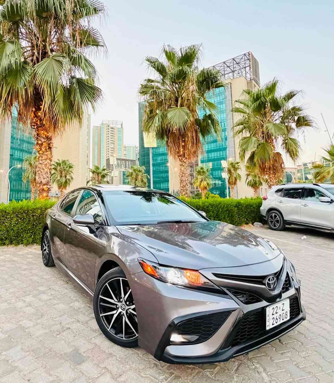 كامري 2024 SE بلاص فول مواصفات بدون ايرباك 4 قطع صبغ ثنين تبديل بدون دواخل بدون ايرباك بجم كبس  ماشي 32 مرقم اربيل ***********
