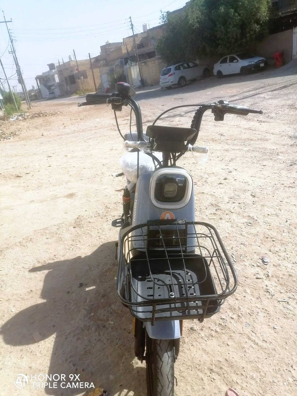 دراجه شحن حجم 14 ريان لبيع كلشي ما بيهه موديل 2026 كلشي يشتغل بيه هورن اشاير وتجي 3 نمر سرعه 40حقيقي نضافه 90٪ عوزه بس اسويج وبريك امامي  تشتغل عله بصمه وبيه بلوتوث السعر؟ 280 وبيه مجال ومكاني العماره حي الحسين الجديد رقم للستفسار ***********. مستعجل عله بيعته مو شراي لاتعبني
