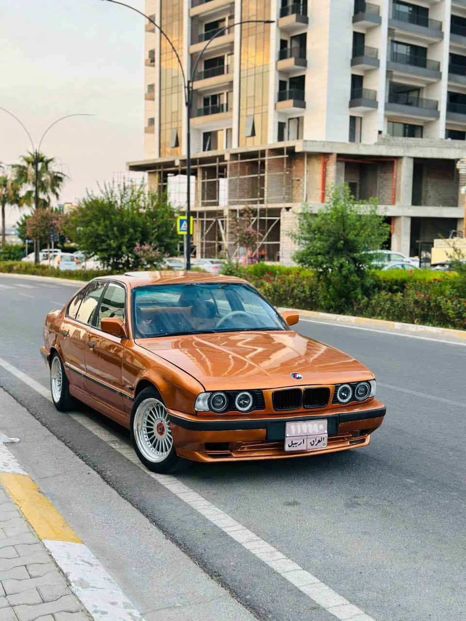 525i • ١٩٩٢ • رقم اربيل
