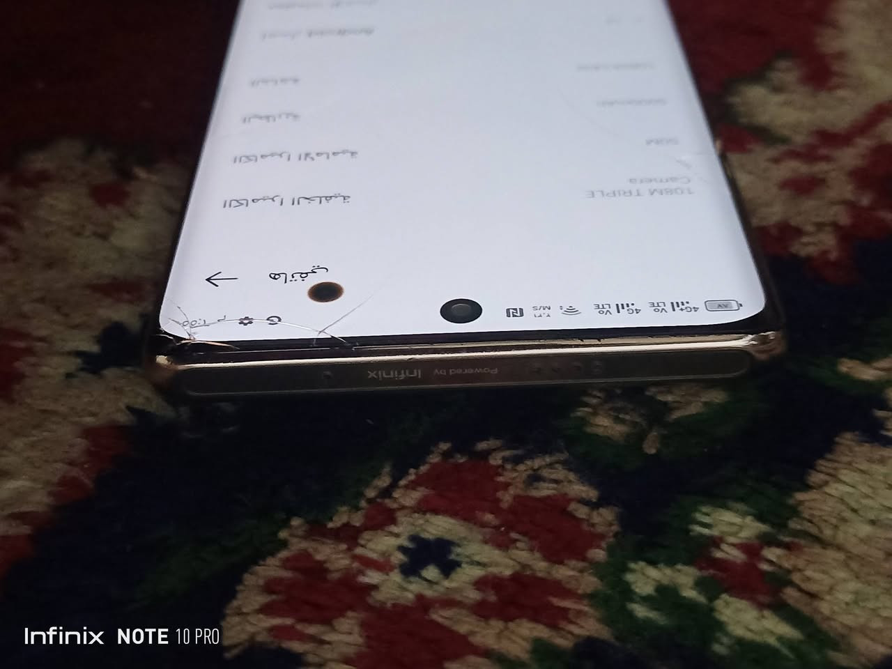 انفينكس زيرو 30 (Infinix Zero 30) للبيع
​الكاميرا الرئيسية: 108 ميجابكسل
​حالة الشاشة: يوجد فطور خفيفة في الشاشة (غير واضحة ولا تؤثر على اللمس إطلاقاً)، بالإضافة إلى نقطة صغيرة في الشاشة موضحة بالصورة.
​الأداء والجهاز: الهاتف يعمل بشكل ممتاز جداً وبدون أي مشاكل ثانية.
بدون ملحقات. 
​ السعر 150 الف 
 ***********6
