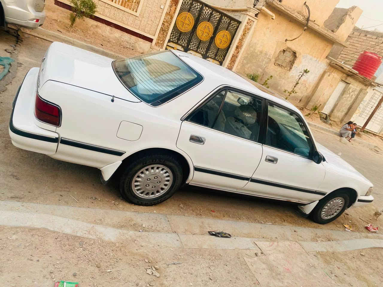 سلام عليكم كروسيده موديل 90 سياره كفاله رقم بغداد بسمي 
السعر 60 
‭***********‬ الزبير, البصرة
