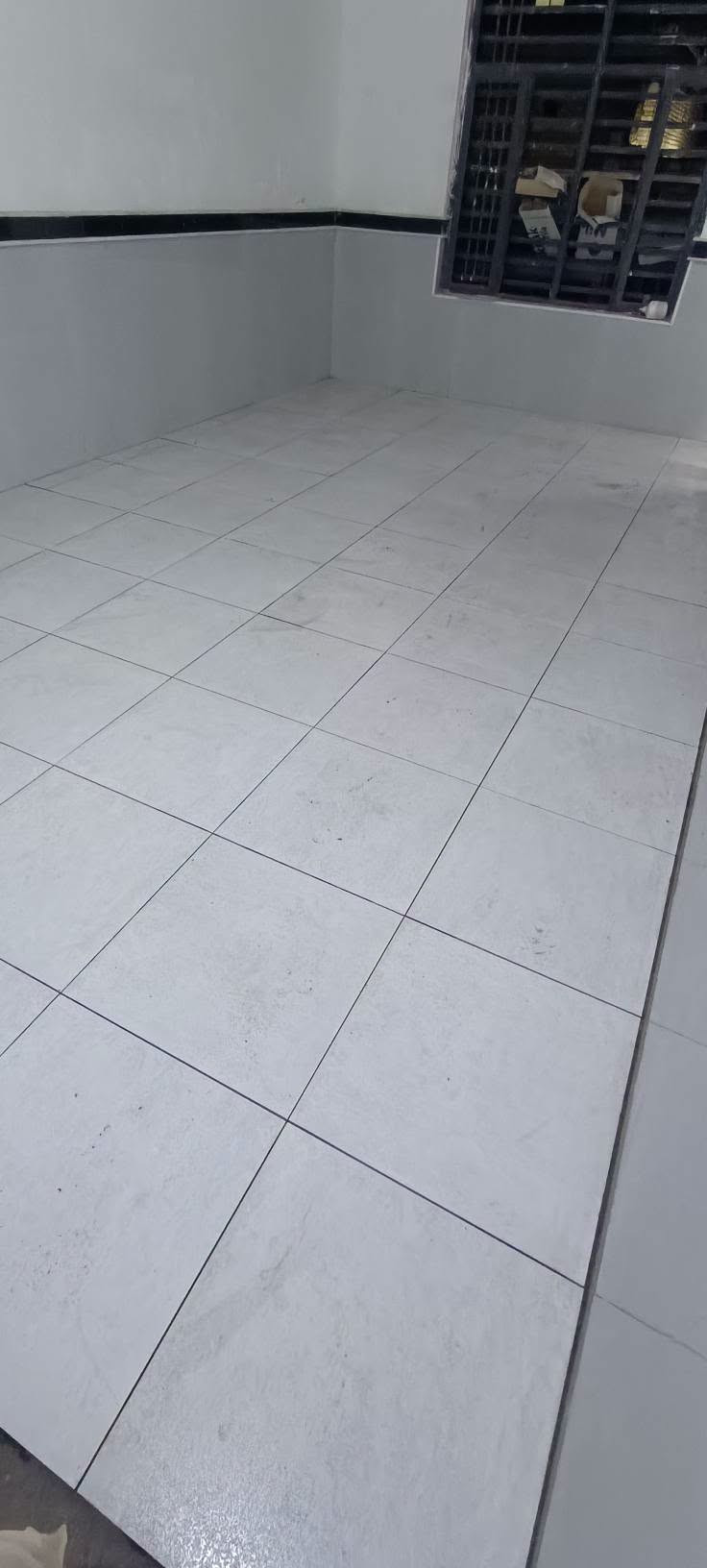 خلفه سيراميك متفرغ لشغل
‏‪***********‬‏ ب واتساب
