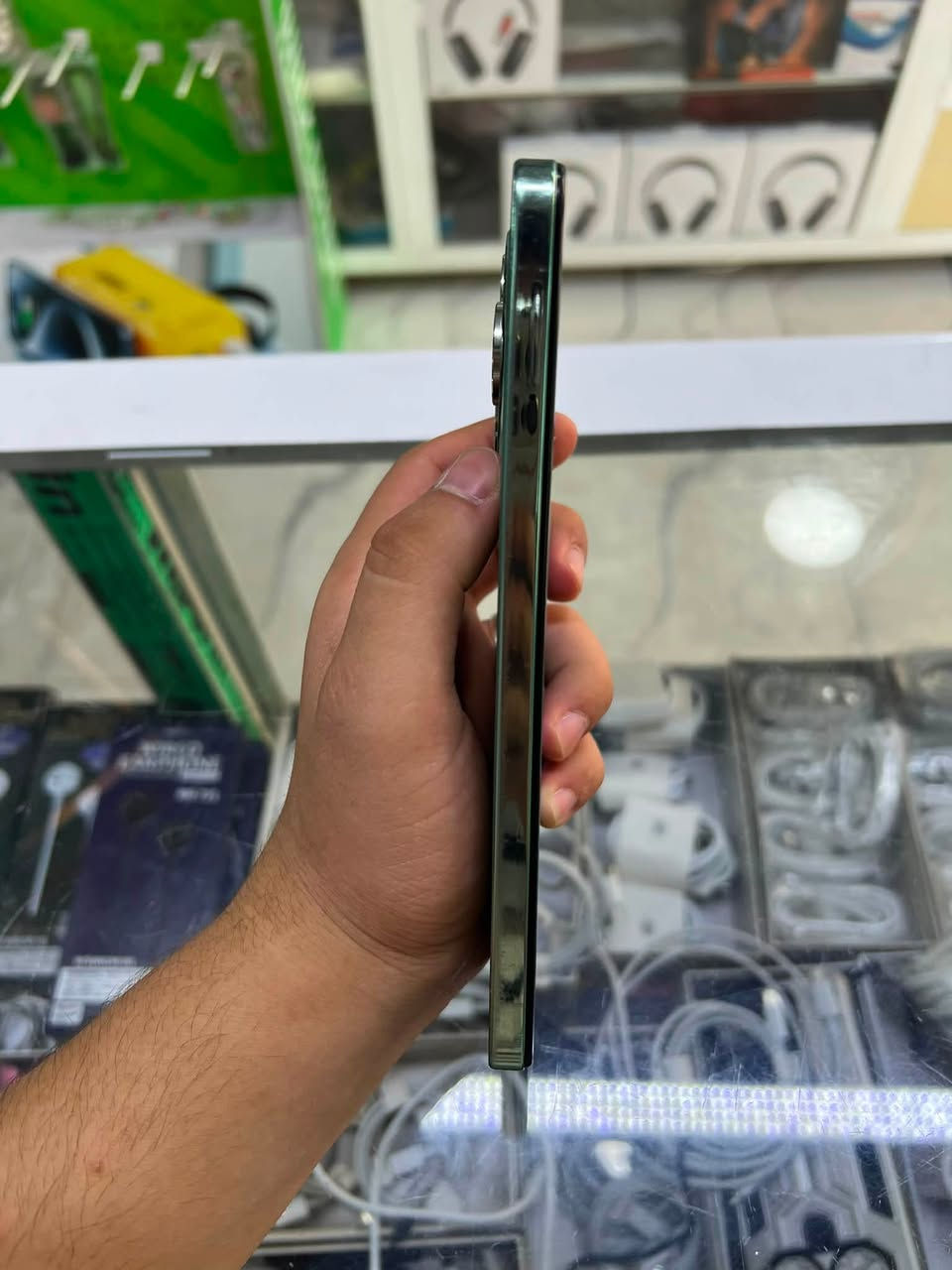 السلام عليكم جهاز تكنو سبارك20برو ذاكره256رام6+12 جهاز حيل نضيف او شرط السعر225الف مكاني موصل17تموز***********
