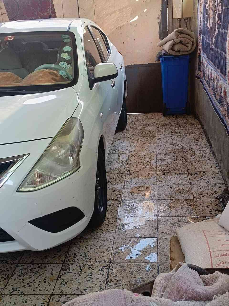 نيسان سني هندي 2022 بليته زرقاء سياره كلش نضيفه وجاهزه من كلشي رقم اربيل بسم شركه مكفوله ضربه وصبق وتبديل ومكينه وكير وتبريد وتخم تاير كله نضيف ماشيه (90كم) سعرها 105$وبيه مجال للاتصال *********** البصره البصرة, العراق
