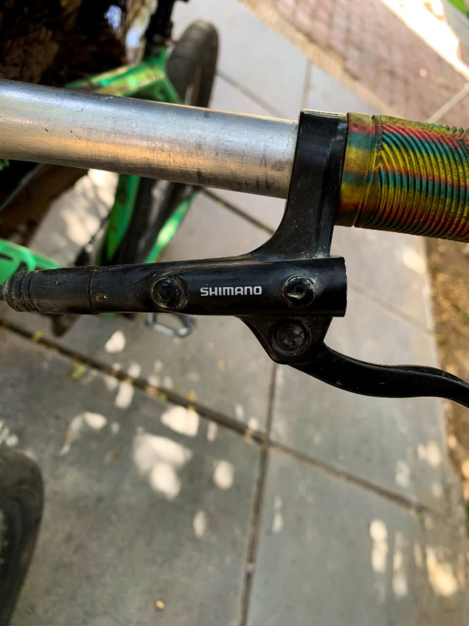 من رخصت الادمن
باسكل cannondale حجم ٢٧ L

باسكل غني عن التعريف 

عليه بريكات دهن من شركة شيمانو t200

تايرات maxxis حجم 26/2.5

عليه شفتر شيمانو ديور ١١ و مكينه ١١ بس مشادها لأن ناقصني سنجيل ١١

اوياله طقبتين حجم 26 

بطيخه إماميه و خلفيه من شركة  tank 6 ليط صوت 

عالي بل مشي 

عليه ركبه من شركة hassns نفخ

استيرن نفخ قوي

دبل من شركة top حجمه 27 بي تحكم

نضافة الباسكل ٧٥٪؜ اشويه بي ضربات و صبغ واكع من جهة يحتاجله ترتيب اشويه

بغداد / غدير 

✨سعره ٢٧٥ و بي مجال ✨

 بي واتس***********

اذا
