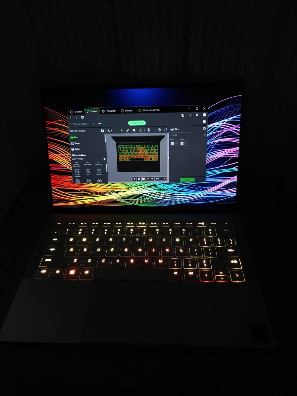 🔥 Razer Book 13 – فخامة الأداء، الأناقة، وسلاسة اللمس المطلقة! 🔥

​💻 المواصفات التقنية:
​🧠 المعالج (CPU): Intel® Core™ i7-1165G7 (منصة Intel® Evo™، أداء ذكي وسريع ومستقر للاستخدام اليومي والأعمال)

​🎮 كرت الشاشة (GPU): Intel® Iris® Xe Graphics (يصل إلى 8GB، أداء ممتاز للمهام الاحترافية وتشغيل البرامج بسلاسة)

​⚡ الرام (RAM): 16GB DDR4 (سرعة فائقة جداً لتعدد المهام بسلاسة تامة)

​💾 التخزين (Storage): 128GB NVMe PCIe SSD (سرعة فائقة في الإقلاع ونقل الملفات)

​🖥️ الشاشة (Display): 13.4 بوصة بحجم مثالي، متوفرة بخيارين للشاشة حسب رغبتك:

​الخيار الأول: شاشة 4K Touch Screen (دقة خيالية وتفاصيل فائقة الوضوح)

​الخيار الثاني: شاشة FHD Touch Screen (سلاسة ممتازة ومناسبة للأعمال والاستخدام اليومي)

​⌨️ الكيبورد: إضاءة خلفية أنيقة ومريحة للكتابة في الإضاءة الخافتة

​🛠️ تصميم الهيكل: هيكل معدني أنيق، خفيف الوزن ومتين للغاية يناسب التنقل والسفر

​✨ حالة الجهاز: جهاز بحالة الزيروو نظيف جداً وبحالة ممتازة (بەکارهاتووی خاوێن و بێ کێشە) مناسب للأعمال، الدراسة، والتصميم الخفيف.

​📞 للتواصل (واتساب أو اتصال): ***********

​📍 العنوان: كركوك – بنجا علي (کەرکوک – پەنجا عەلی)

🚚 تتوفر خدمة التوصيل لجميع المحافظات.

​🏢 شركة خوبيب للابتوبات (Laptop Khubaib)
