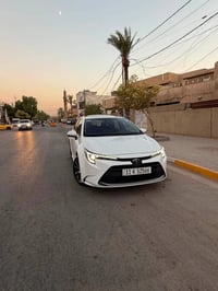للبيع كورلا هايبرد موديل ٢٥ رقم بغداد ماشيه ٢٠ الف باسمي  فول مواصفات ...