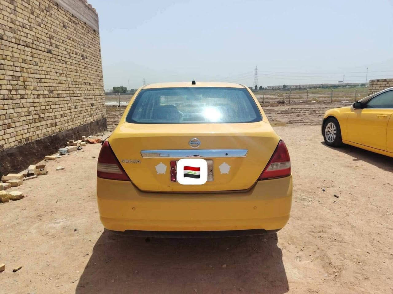 سياره نيسان فيرسه موديل 208 جاهزه كير مكينه حداديه جاهزه مكانه دوانيه رقم نجف مداور ثاني يوم للستفسار لاتصال عله رقم ***********
