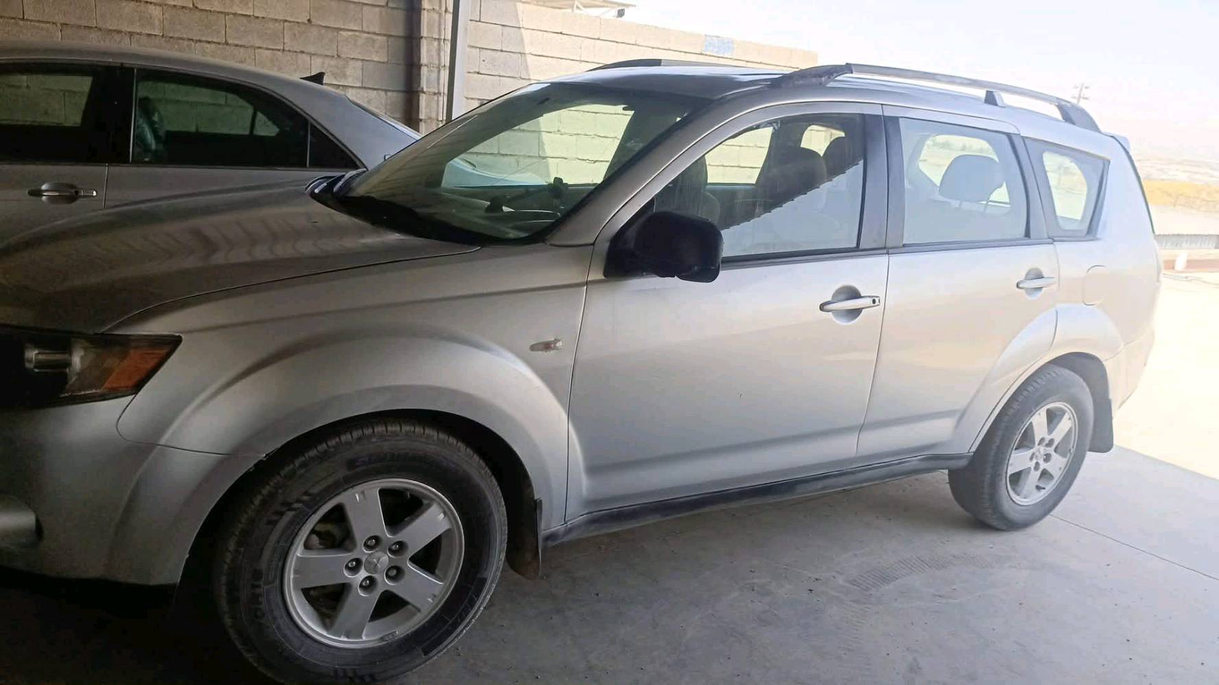 🚘 للبيع Mitsubishi Outlander 2007
سيارة مرتبة، والمحرك يعمل بشكل جيد.
سنوي و اولویات بلاستیک  رقم سلاحدین 
السيارة بحالة جيدة ومناسبة للاستخدام اليومي.
🔹 الموديل: Mitsubishi Outlander
🔹 السنة: 2007
🔹 المحرك: MIVEC
🔹 ناقل الحركة: أوتوماتيك
🔹 الدفع: 4×4
🔹 السعر: 35 مجال
🔹 الموقع: السليمانية