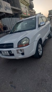 توكسان ٢٠١٠ • محرك ٢٠٠٠ • رقم نجف