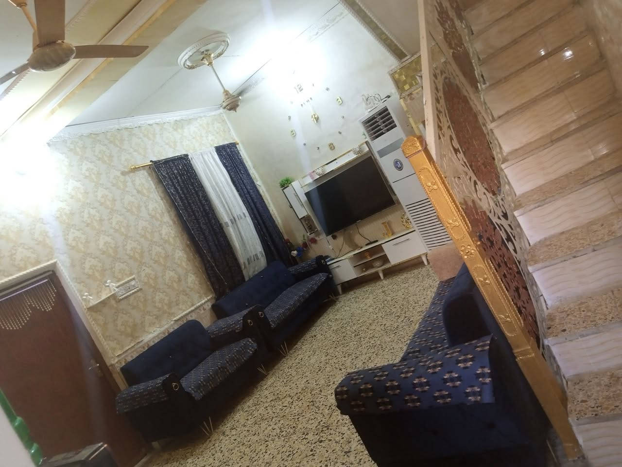 بيت للبيع طابو صرف المساحه 110 طابقين للاستفسار ***********
