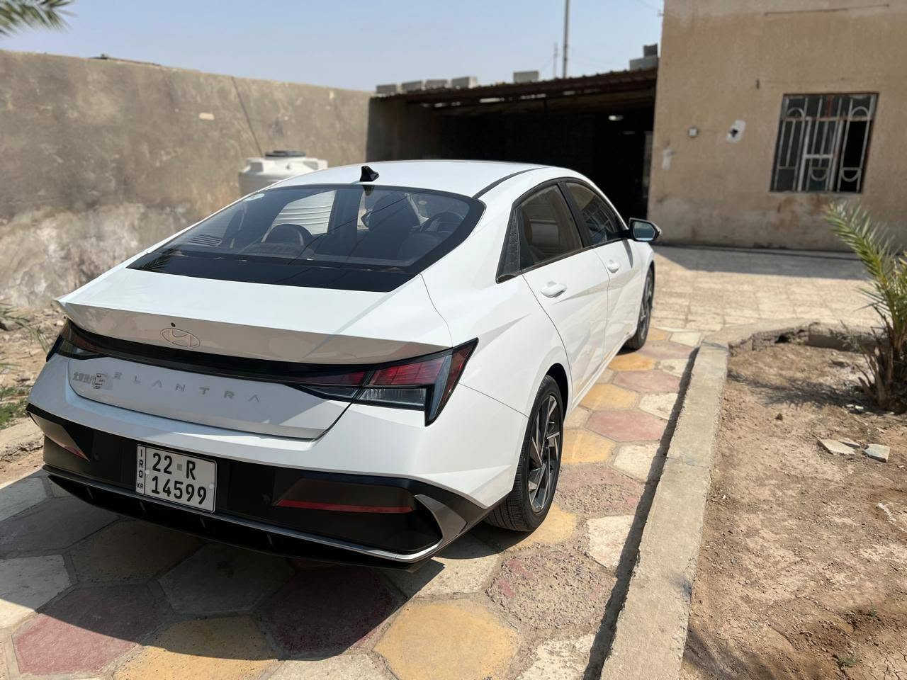 لنترا للبيع
بصمه + فتحه

واني هم ماعرف بيهم

رايدها  150 $ وبيها مجال

***********
