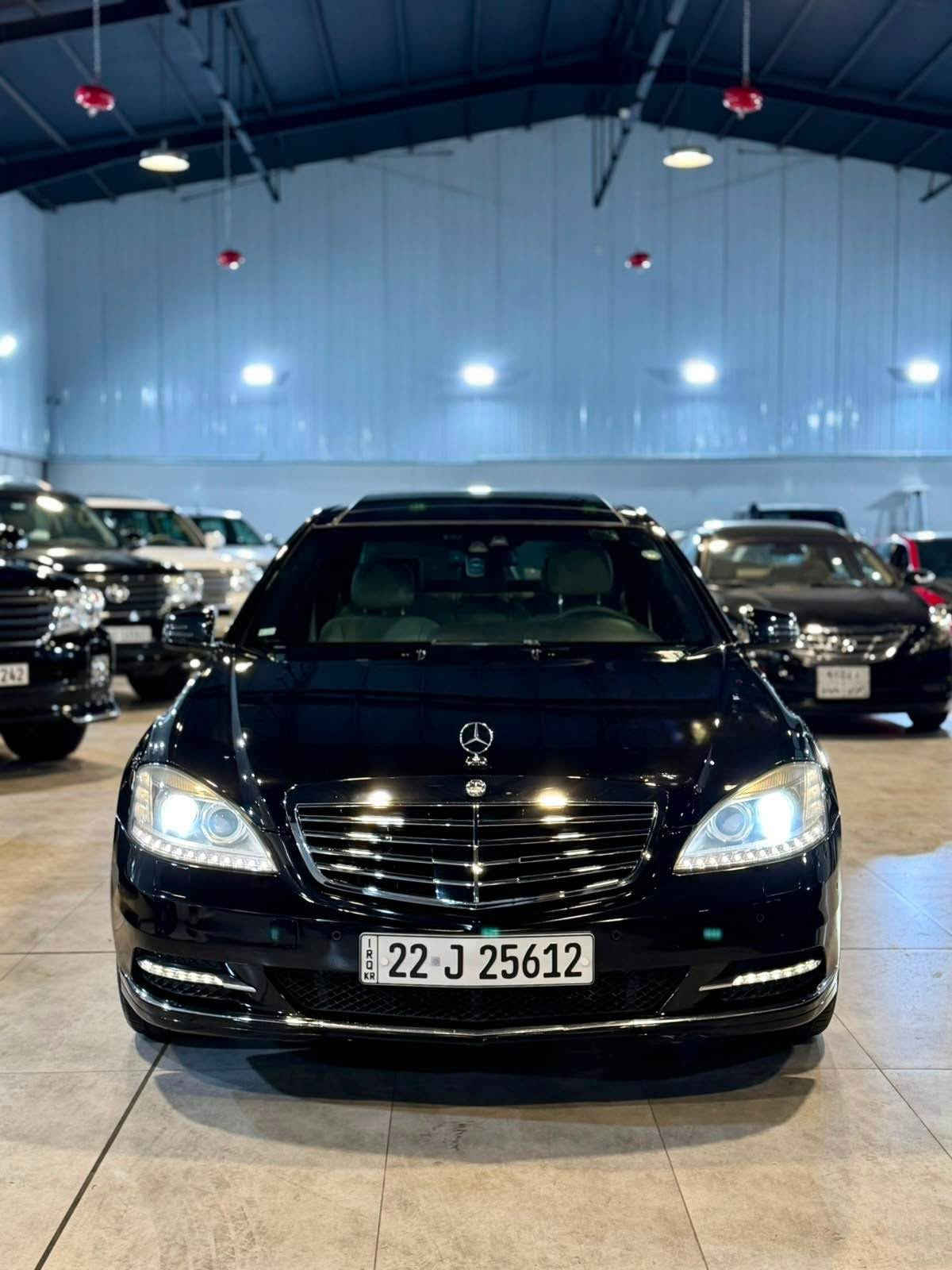 تحفة ماشاءالله 🪬🪬

ارخص سعر بكل عراق  184$  ورقة قفل 🔏👋🏻👋🏻💰💰🔥

مارسدس ايس كلاس ٢٠١١ وارد الماني ضمان دولي … 
زمان دولي اتنين بصمة بيلادي موجود ✅

ماشية ١٧٠ كيلو….. سيارة بسمي هزه فحص جديد … 

ملاحظة// سيارة مكفول من ضربة و تبديل فقط تلات قطعة صبغ اثر شخط شرط فحص و صونر بدون ضرر و ارباك ❌

محرك ٦ سلندر CGI بنزين ⛽️ ممفتوح شرط 

مواصفات لارج باب طويل ١/١ full options 
بانوراما. ناضور ليلي. رادار. ٥ بردات. كشنات جلد و كهرباء و خزن و تدفئة و تبريد. باب شفط. بصمة. ستيرن كهربائي. صندوق كهربائي. بريك كهربائي. سيدي جنجر. داخل صاج. جكات. مرايه شفت … بعد بعد 👌

محرك گير مكفول ممفتوح 
صدر حداديه تخم تايرات جاهزة 

مكان سيارة اربيل// *********** ☎️☎️
                            *********** واتساب السليمانية, العراق
