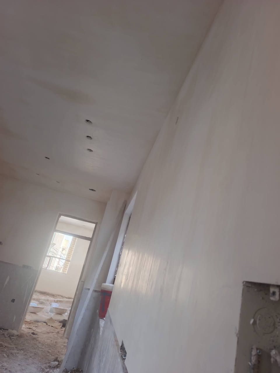 لبخ واجهات • بياض • متفرغ