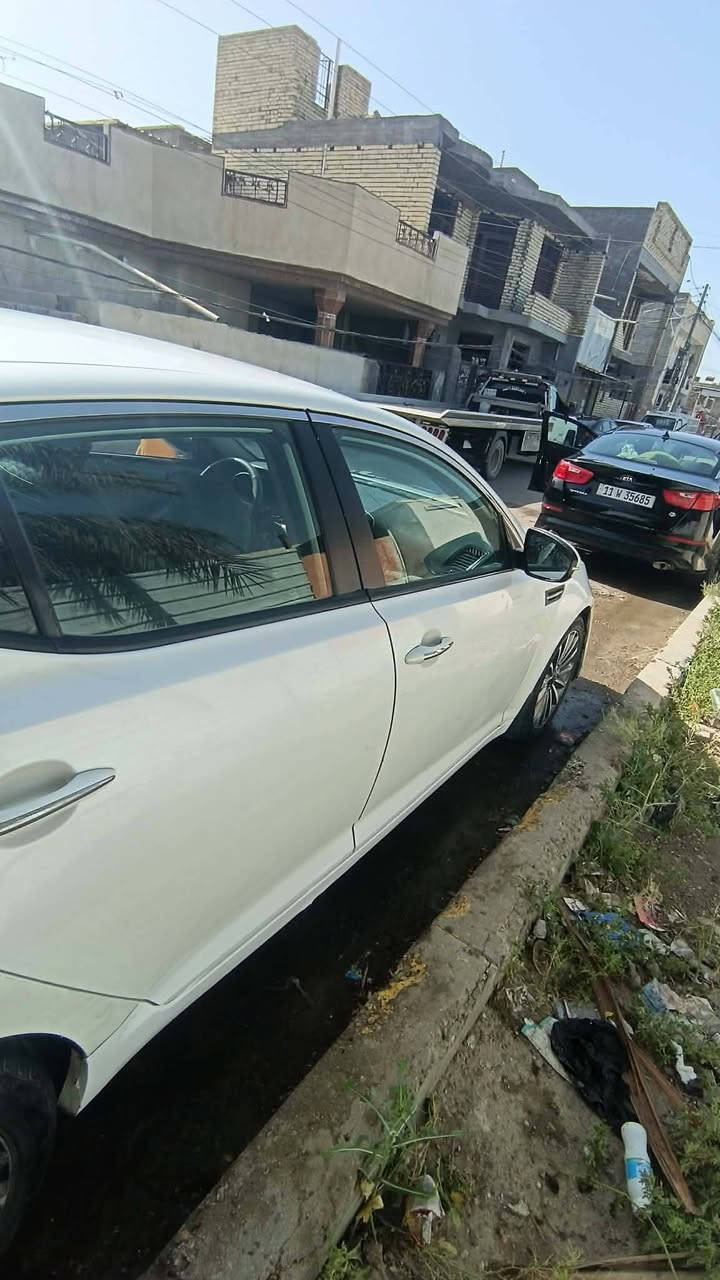 السلام عليكم اوبتما موديل 13 أمريكي 2400 بيها جاملغ وباب حادث
أمريكا السعر/90 مكاني بغداد المحمودية ***********
