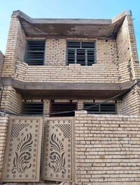 ١٠٠م • طابق ونص • سند