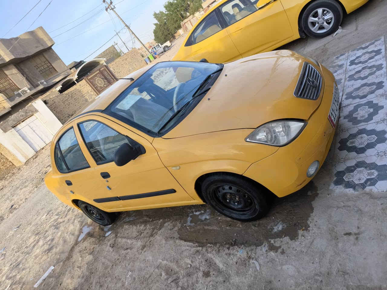 سياره طيبه موديل 2016 مكفوله كفاله عامه جاهزه من كلشي نظافتها فول 100% بلحقيقه انظف من البصوره . حداديه جديده كهربائيات كلها شغاله من الطول للطول . رقمها بغداد انكليزي مميز جديد  .مصفره هيئه وغرامات وسنويه بعدها ماساقطه السياره بسمي مداور ثاني يوم .
*السعر 42 وبيها مجال كلش بسيط *
*الشراي الاتصال على الرقم *********** *
*مكاني الديوانية مركز*
