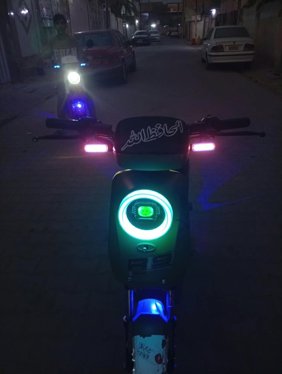 R9 ٢٠٢٦ • ٦ بطاريات • لون زيتوني نادر