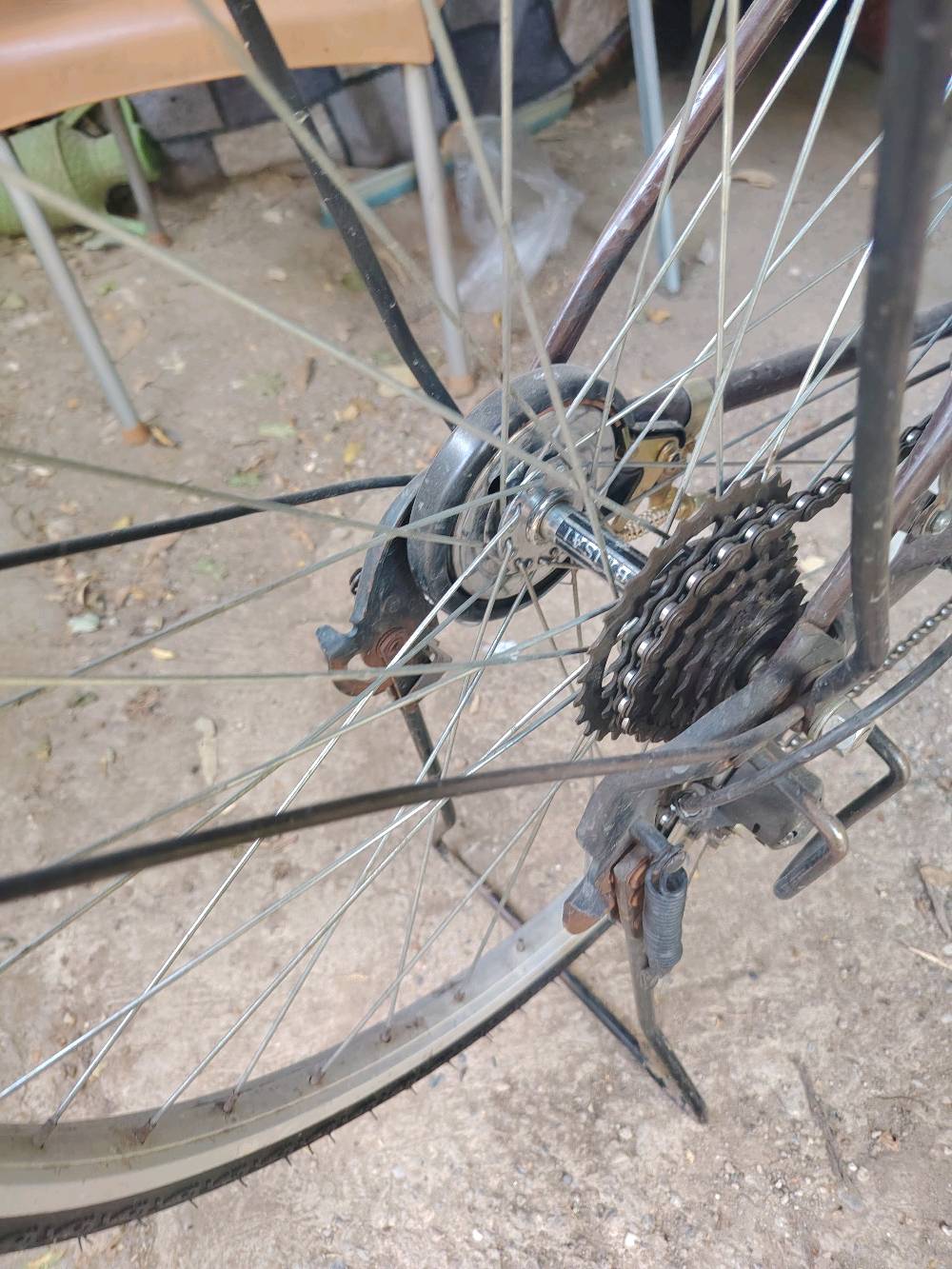 🚲 للبيع بايسكل عبدالحليم حجم 26 🔥

بايسكل نظيف وحلو، مناسب للاستخدام اليومي والتمشية 🚴‍♂️
📏 الحجم: 26
💰 السعر : 70 الف دينار
🤝 أكو مجال بسيط بالسعر 

📞 للتواصل: ***********