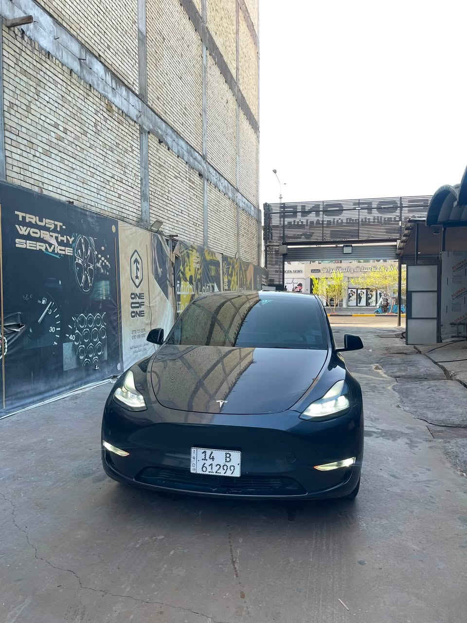 السلام عليكم مكاني البصره 

♦️ للبيع Tesla Model Y تك ماطور لونك رينج بطاريه جبيره

♦️ اخر تحديث

🔷 رقم بصره بأسمي شرط التحويل 

🔷 الموديل : 2024

♦️ ماشيه   : 21 ميل

♦️ داخل ابيض

🔷 تحكمات ستيرن

♦️ كشنات كهربائية

🔷 كامرات محيطيه

♦️ الدفع: خلفي

♦️ دبل مطور

🔹 مدى ممتاز للشحنة الواحدة 550 كيلو متر

🔷 حادثه : مبدل الجاملغ الامامي الايسر 

🔷 مكان السياره البصره تقاطع الطويسه 
👈🏻 السعر 218$

📞***********اتصال او وتساب
