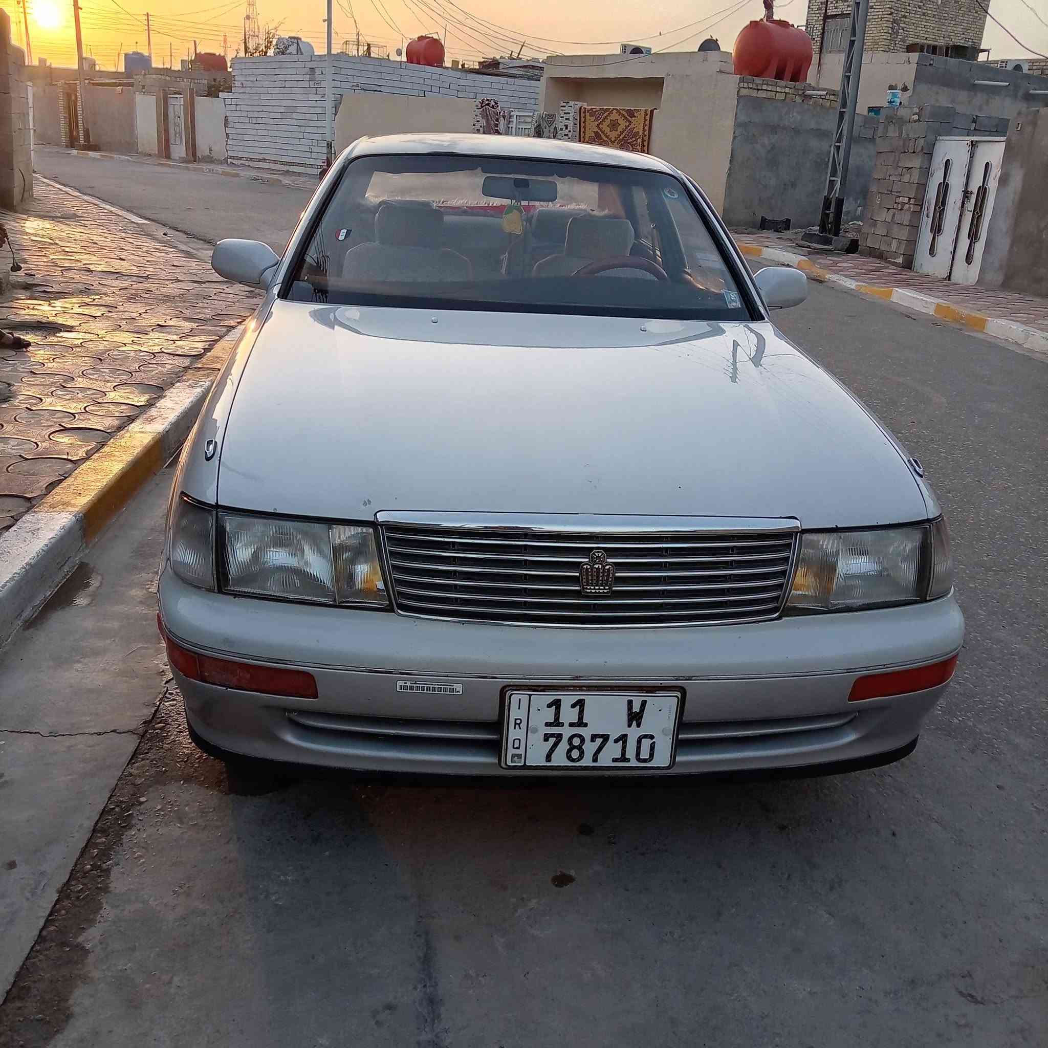 السلام عليكم من رخصة الادمن الكروب كراون بطة مديل 1992للبيع مكفولة من الصبغ السيارة جاهزة مكينة وكير طخم تاير حداديه من كلشي جاهزة بسمي رقم انكليزي بغداد السعر 65$ وبها مجال العنوان ميسان قضاء المجر الكبير رقم الهاتف *********** اي استفسار انة موجود
