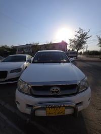 هايلوكس • ٢٠١١ • باب السايق مبدل
