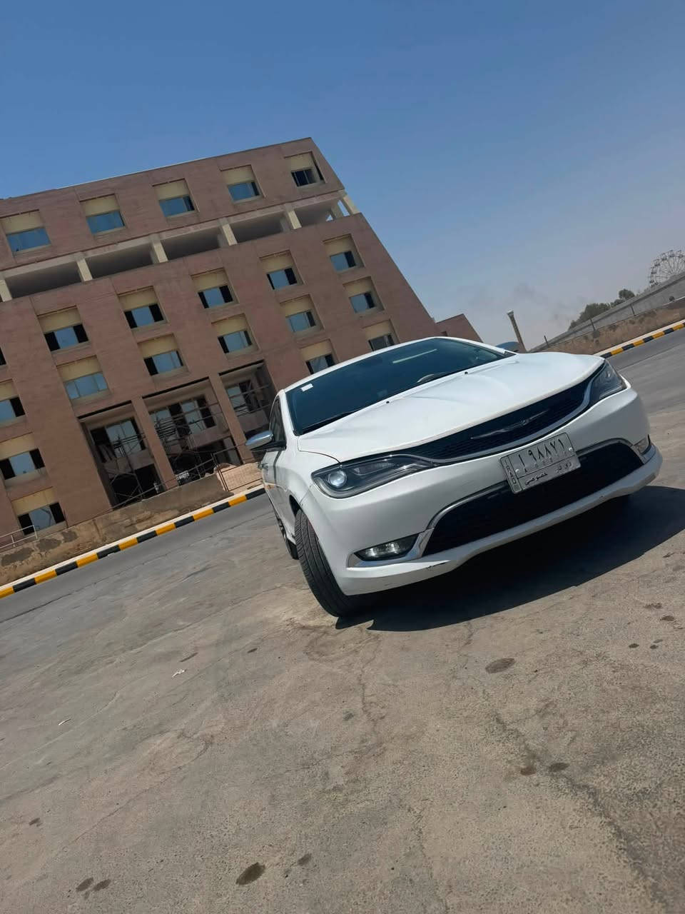 سلام عليكم سي 200لبيع مديل 15بيه جاملغ وبنيد سعر 90وبيه مجال قليل***********
