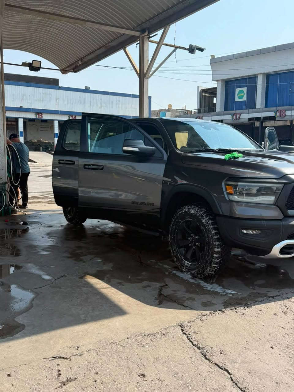 رام 1500 ريبل • ٥.٧ HEMI • رقم اربيل