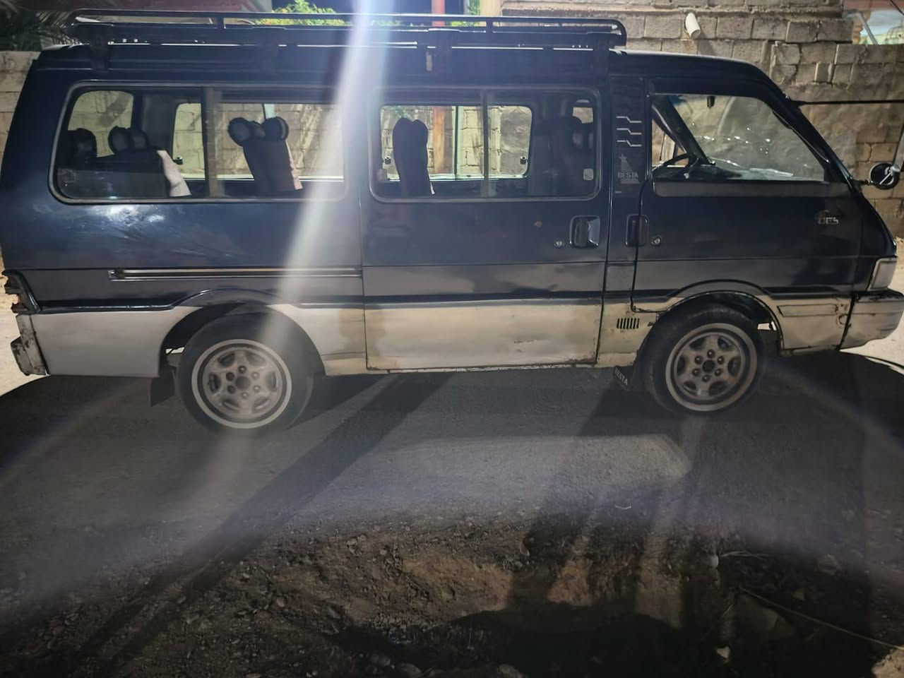 كيا بستا البيع رقم ديالى  سياره نضيفه ابلاديه شواصي نضيفه السعر 44 بيهه مجال 
***********
عنوان ديالى
