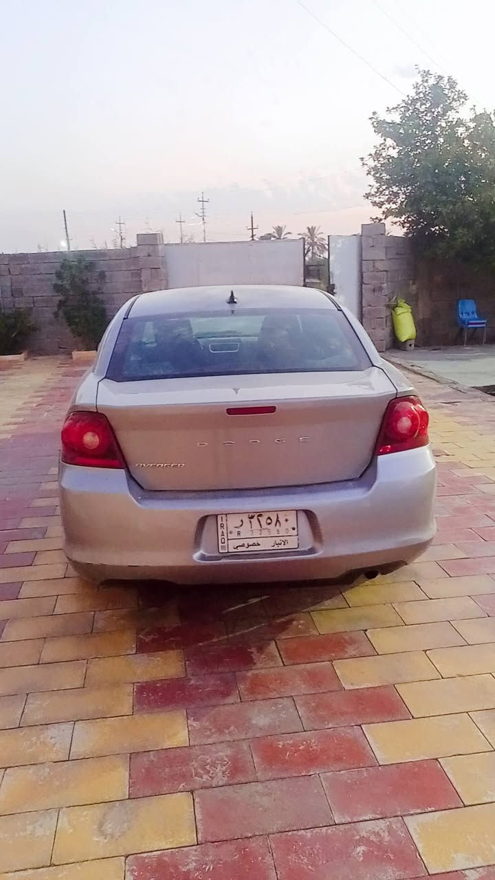 سلام عليكم.دوج افنجر موديل2013.رقم الانبار خصوصي للبيع سياره نضيفه محركها نضيف تشتغل نكره وتايرات جدد وكهرباياتها كلها شغاله وتبريد شغال كشرها نضيف بس بيه بارد قليل .سياره نشاطه فول. وبيها ملحقات للسياره .سعر 80ورقه وبيها مجال . مكاني فلوجه الصقلاويه الرقم واتساب ***********
