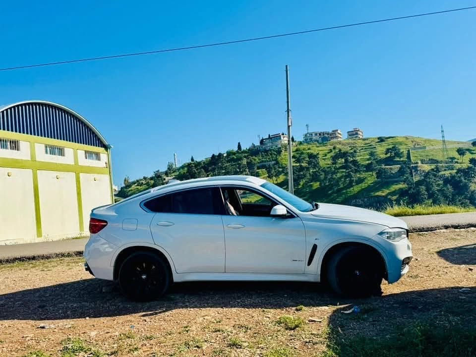 X6 M50i • ٢٠١٥ • محرك جديد
