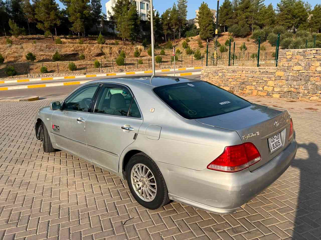 بەناوی خوای گەورە
توێتا کراون شاهینە ٢٠٠٥. بۆ فرۆشتن 

✅گێڕو مەکینە گەورە ١٨٢ بێدوکەڵ 
✅قوەتی ٨٤. یی نەبو نەتەوێ بەشەرت 
✅تەقەو ڕەقەی نیە 
✅٣دوگمەی ٣ پەردە سەلاجە مەرکەزیی 
✅هەر ٤ کوشن کارەبایی 
✅کوشن خەزن
✅تەبرید لەسەر سویچ 🥶
✅کونی گەرمی گیراوە 
✅ڕۆنی مەکینە و هایدرۆلیکی گێڕ گۆڕدراوە
✅پێش و پشتی کەپس سەقف و شانیی نمونەیی
✅شاشە و کامێرە و حاسە 
✅لایت ناوچەیی کوێر blind spot 
✅ئاوێنە شەفت و کارەبایی
✅سوکان کارەبایی مشت لیکزس وەک ئاو نەبو نەتەوێ
✅کامل مەسروف کراوە و ماڵی دۆستە
✅تەنها فرۆشتنە قیست و قەرز و گۆڕینەوەم نیە 
  
🏢 هەڵەبجەی شهید
☎️📞 *********** ڤایبەر و وەتسئەپی لەسەرە 
💵💵⛓️🔒 ٤٠ گەڵا کۆتاییەکەیی
